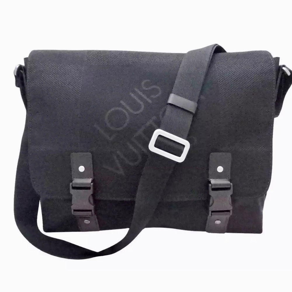 Louis Vuitton Damier Geant Loup Crossbody Bag